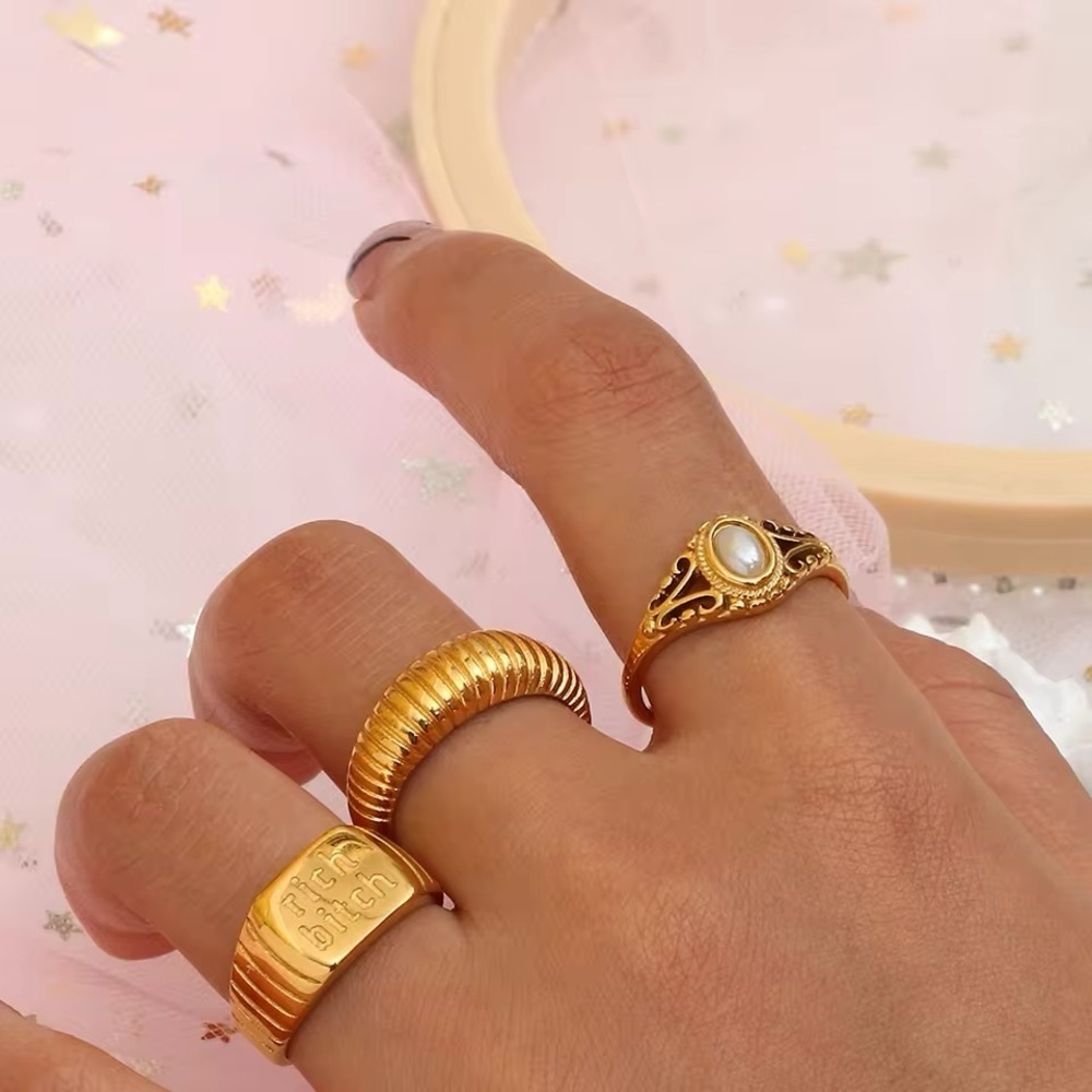 18k Gold Plated Delicate Natural Freshwater Pearl Rings - Picture 5 of 10